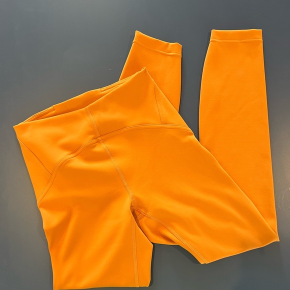 Lululemon InStill High Rise 25” size 4 - Picture 3 of 6